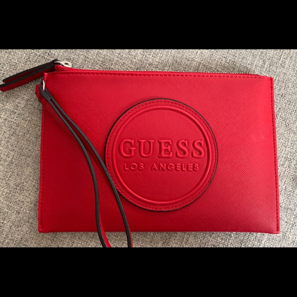 ❤️Clutch Guess❤️
